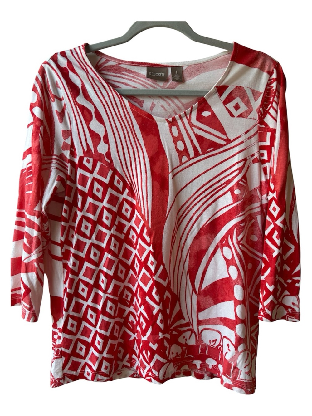 Chico's Medium Red & White Patterned V-Neck 3/4 length sleeve Women’s Top